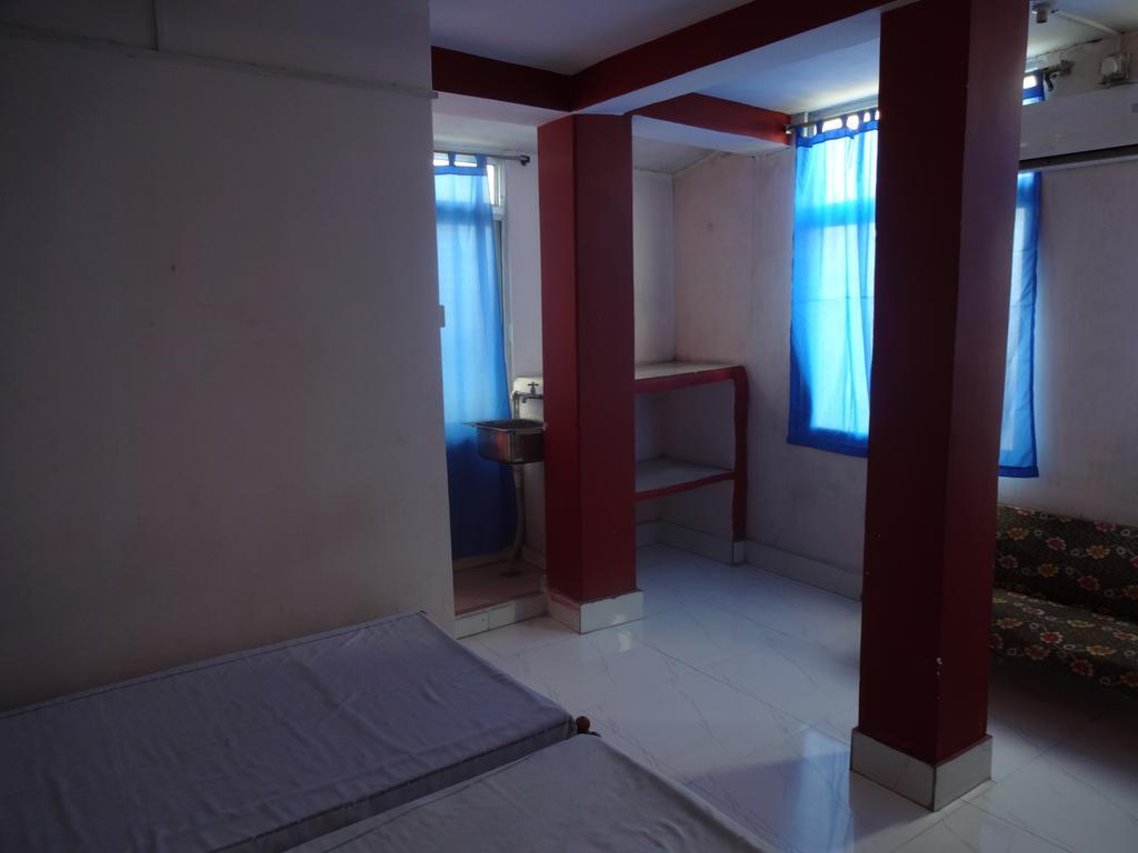 Rahul Buddha Guest House Bodh Gaya Room photo